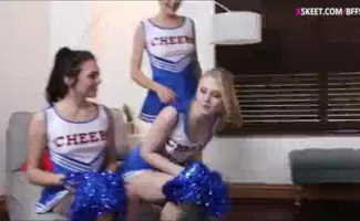 Adolescentes Cheerleader Fodido Pelo Treinador E 1