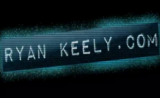 Ryan Keely Se Casou E Decidiu Brincar Em Seu Telhado, Só Porque Ela Queria