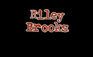 Gata Tímida, Riley Reid Está Espalhando As Pernas E Ficando Recheadas Com Pau, Como Nunca Antes
